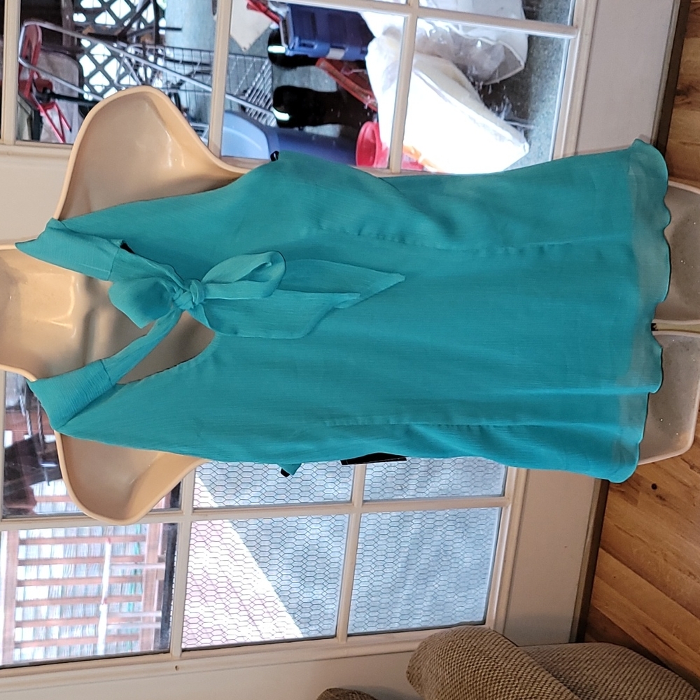 BWEAR Ruffle Top - Picture 4 of 5